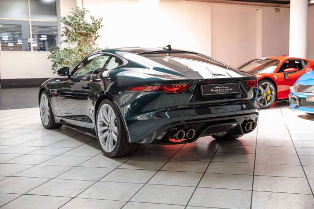 Jaguar F-Type Coupé 5.0 V8 450 CV aut Coupé R-Dynamic Black (5)