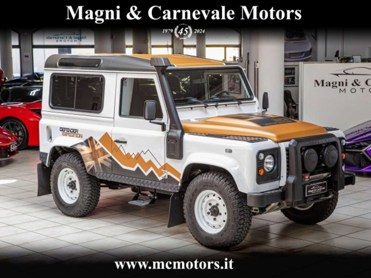 Land Rover Defender 90 2.2 TD4 Station Wagon Limited Edition N1
