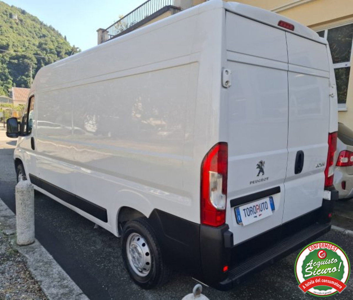 Peugeot Boxer Furgone 335 2.2 BlueHDi 165 S&S PLM-TM Furgone (4)