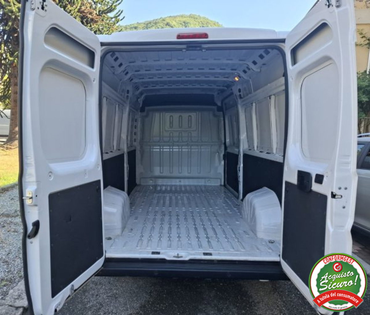 Peugeot Boxer Furgone 335 2.2 BlueHDi 165 S&S PLM-TM Furgone (8)