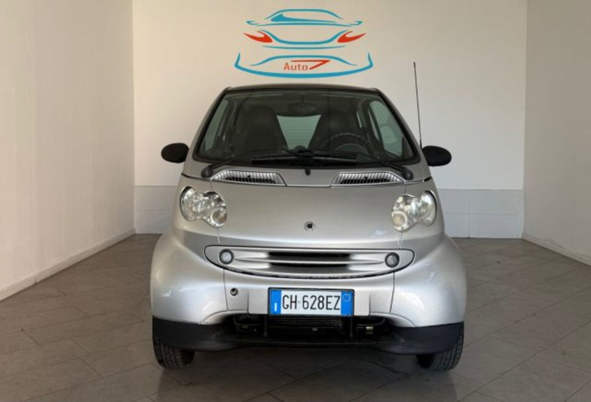 smart Fortwo 700 coupé grandstyle (45 kW)