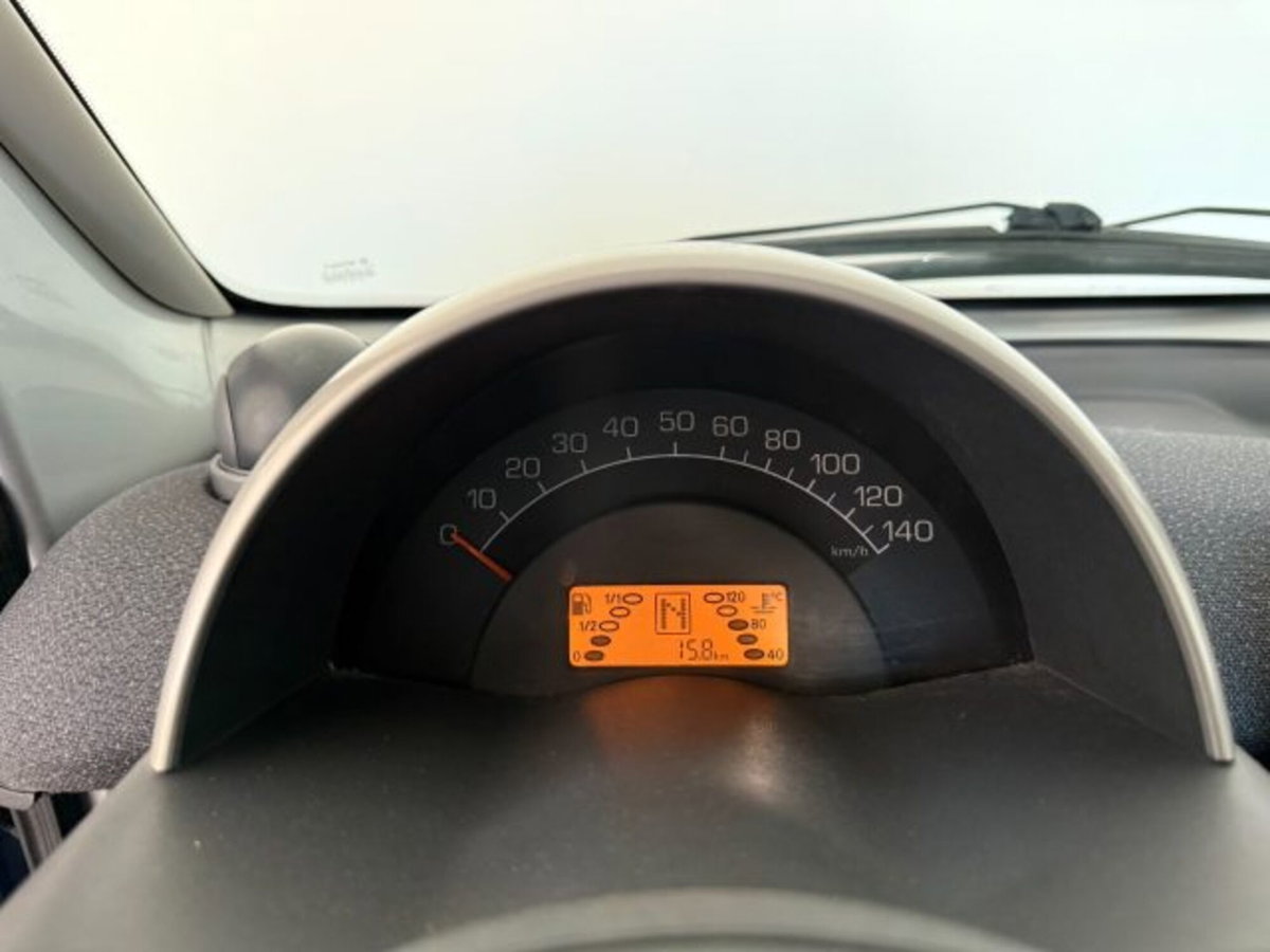 smart Fortwo 700 coupé grandstyle (45 kW) (11)