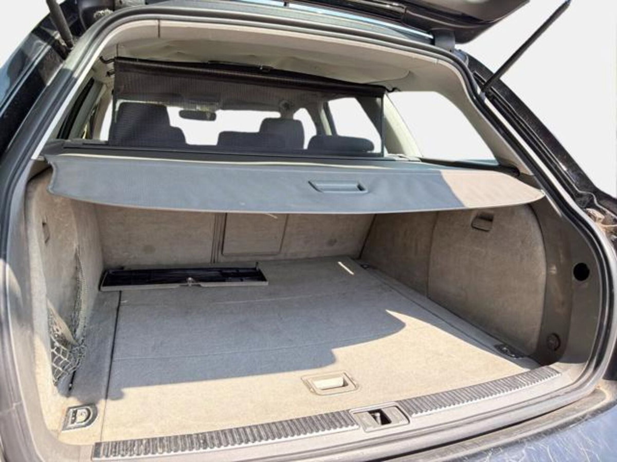 Audi A4 Avant 1.9 TDI Top (14)