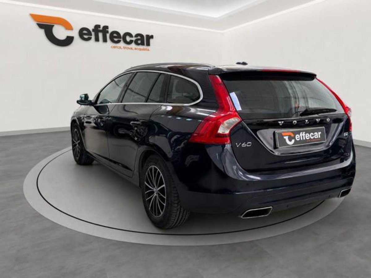 Volvo V60 D2 Geartronic Volvo Ocean Race N1 (4)