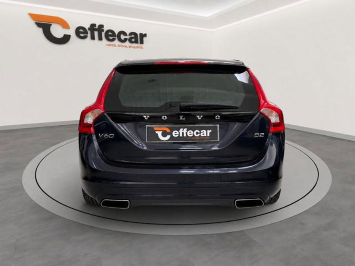 Volvo V60 D2 Geartronic Volvo Ocean Race N1 (5)