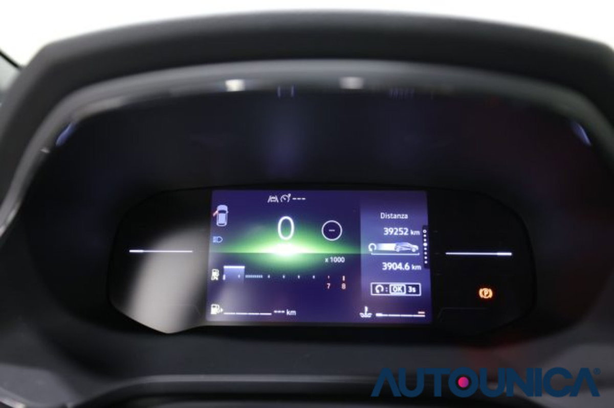 Renault Captur 1.0 eco-g Evolution 100cv (8)