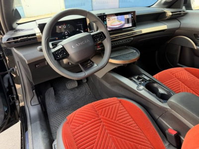 Lancia Ypsilon 1.2 mhev Edizione Cassina e-dct (18)