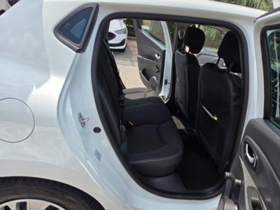 Renault Clio TCe 12V 90 CV GPL 5 porte Business (18)