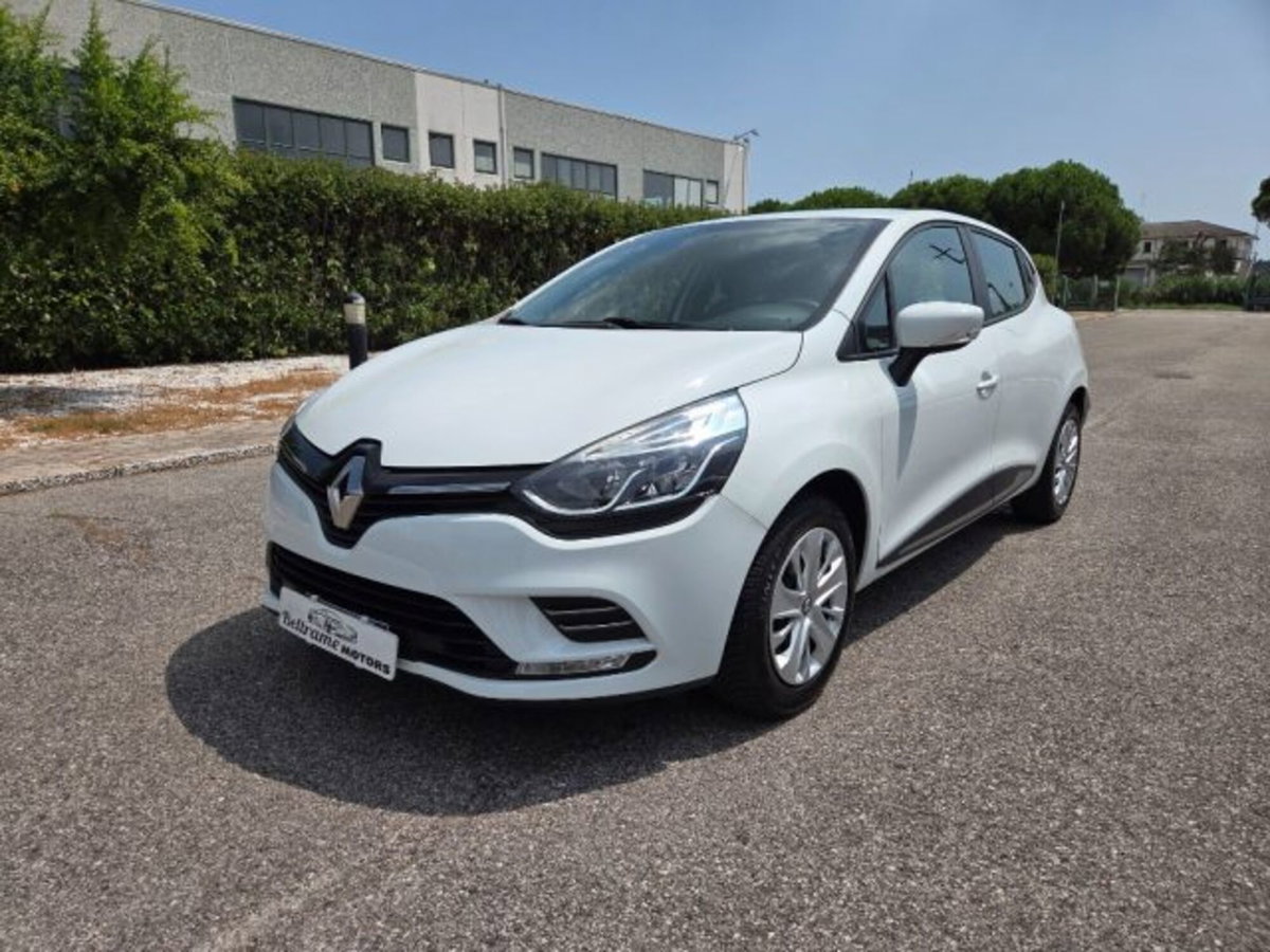 Renault Clio TCe 12V 90 CV GPL 5 porte Business (2)