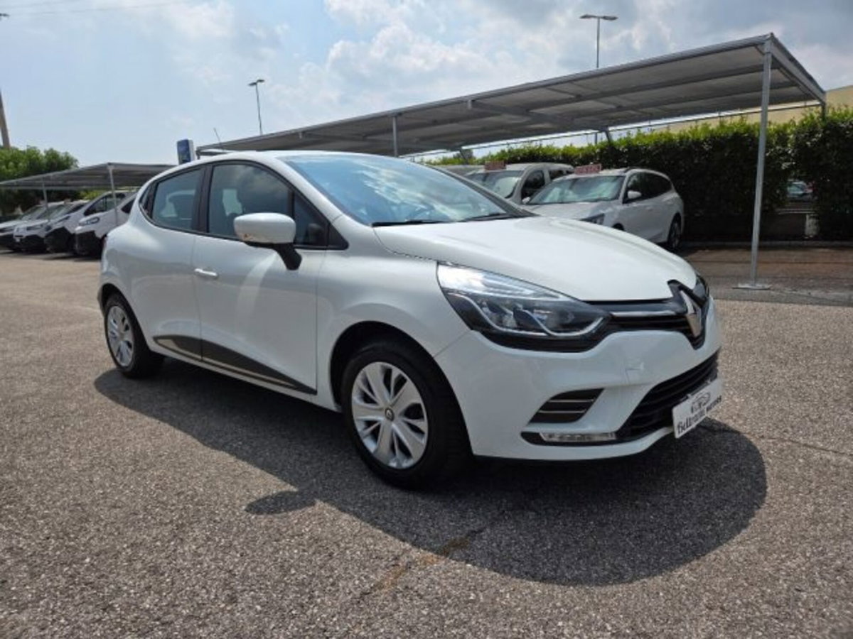 Renault Clio TCe 12V 90 CV GPL 5 porte Business (3)