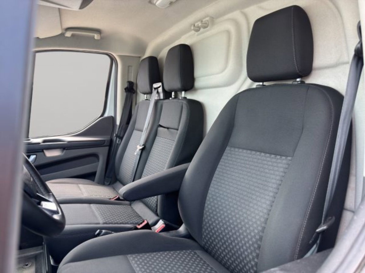 Ford Transit Custom Furgone 320 2.0 ecoblue 170cv Sport L1H1 A8 (8)