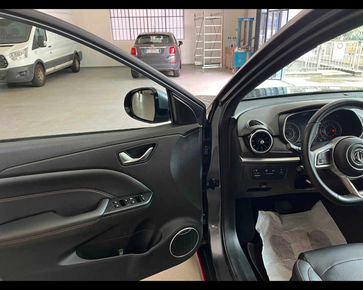 Dfsk Glory 500  1.5 Luxury cvt (13)