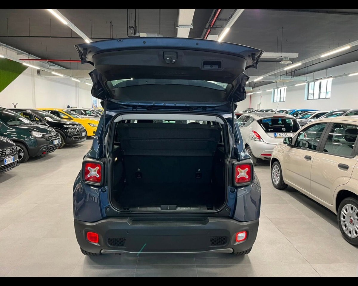 Jeep Renegade 1.6 Mjt 130 CV Limited (9)