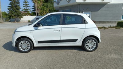 Renault Twingo 1.0 SCe Live (8)