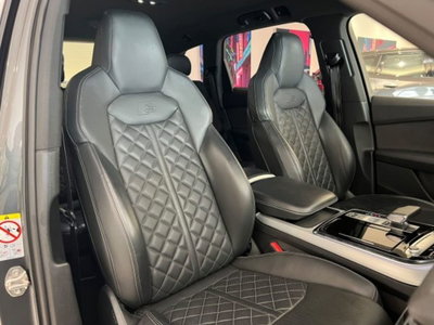 Audi Q7 55 TFSI e quattro tiptronic Sport (17)