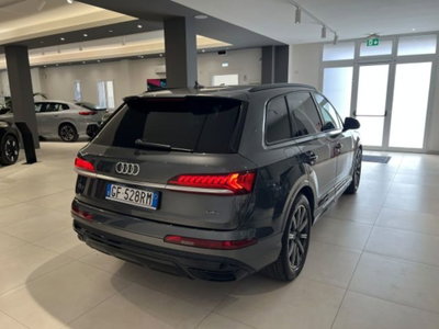Audi Q7 55 TFSI e quattro tiptronic Sport (7)