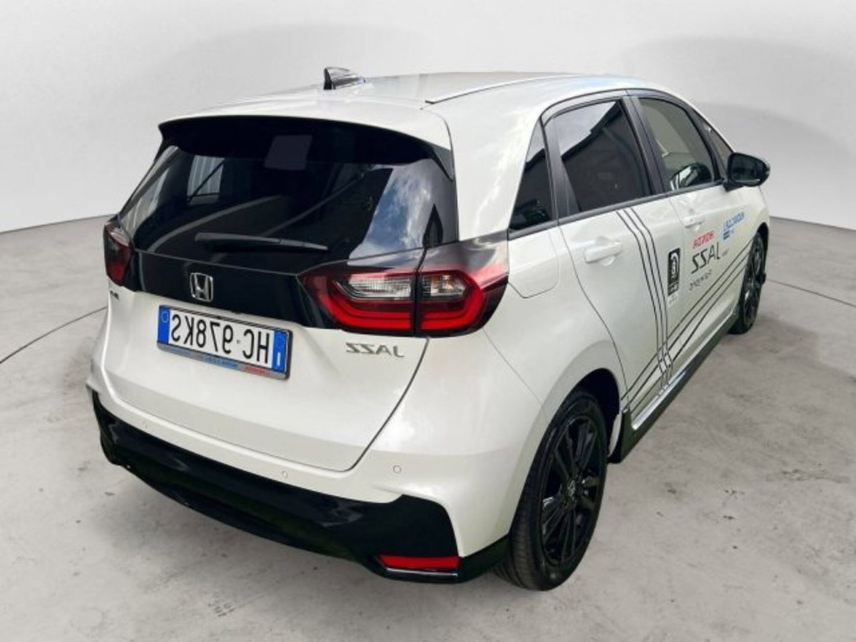 Honda Jazz 1.5 hev Sport ecvt (4)