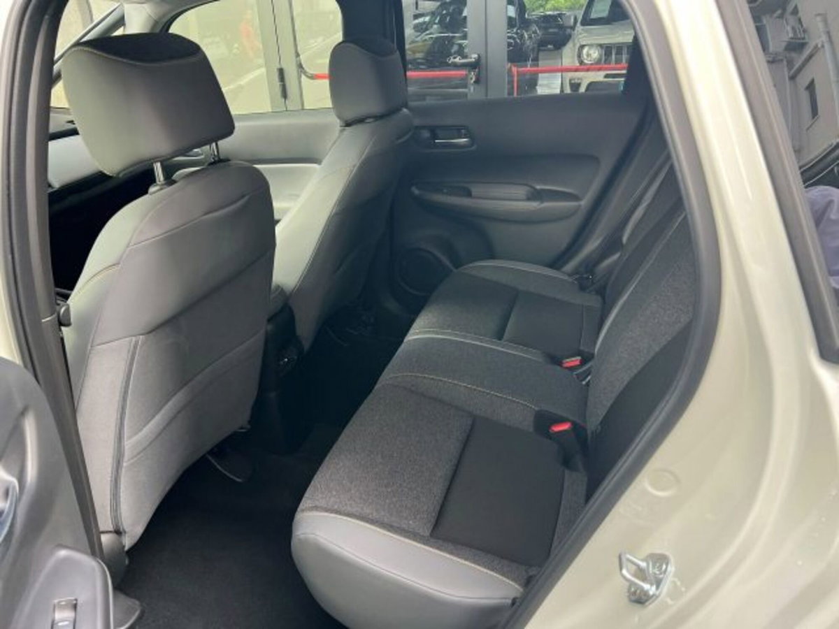 Honda Jazz 1.5 hev Sport ecvt (5)