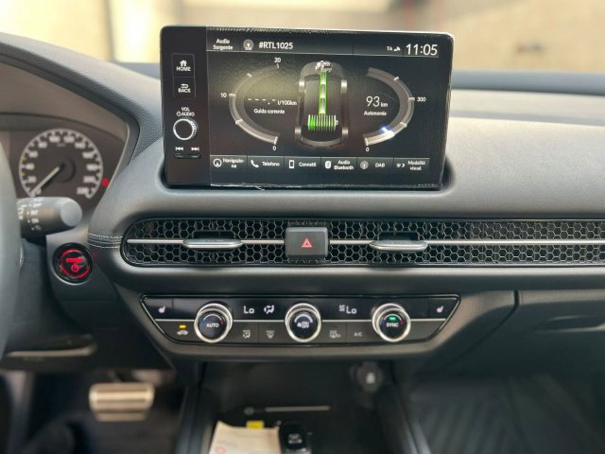 Honda ZR-V 2.0 hev Sport (16)
