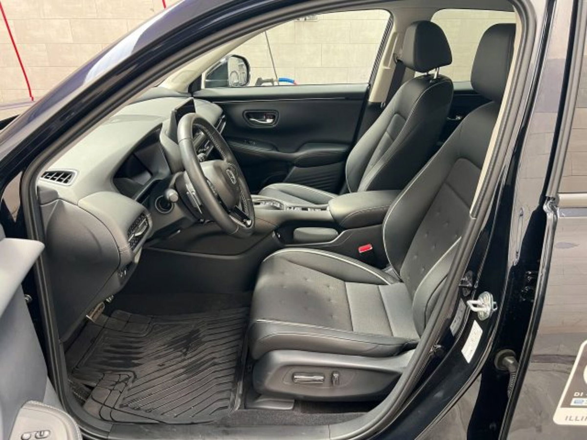 Honda ZR-V 2.0 hev Sport (7)