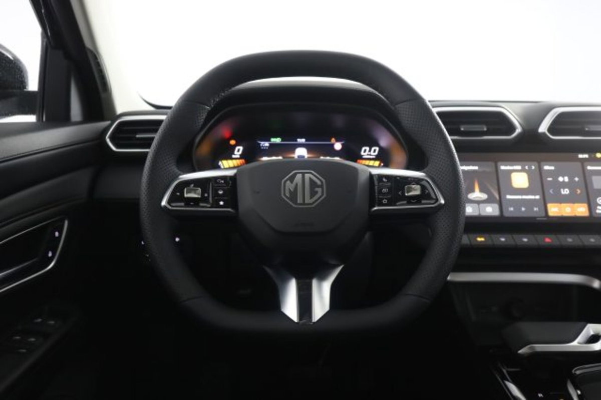 Mg ZS ZS 1.5 Luxury (12)