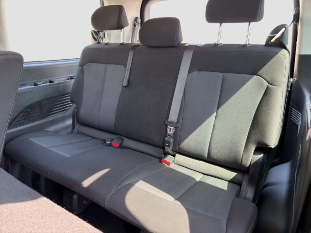 Hyundai Staria 2.2 awd auto (12)