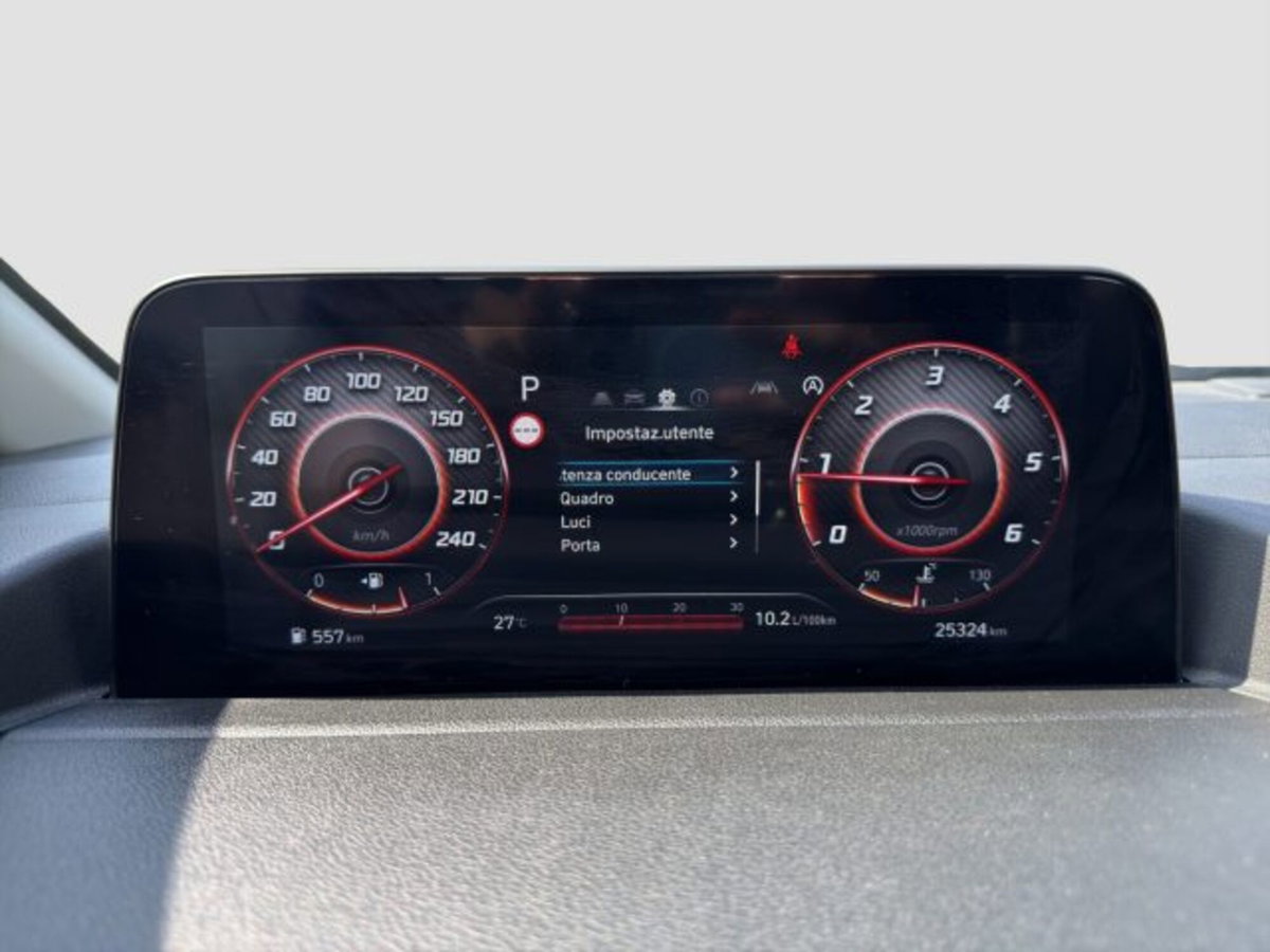 Hyundai Staria 2.2 awd auto (16)