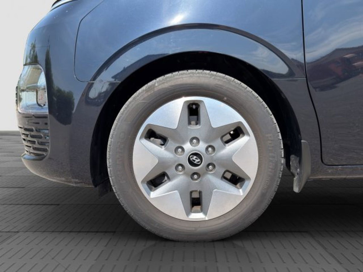 Hyundai Staria 2.2 awd auto (17)