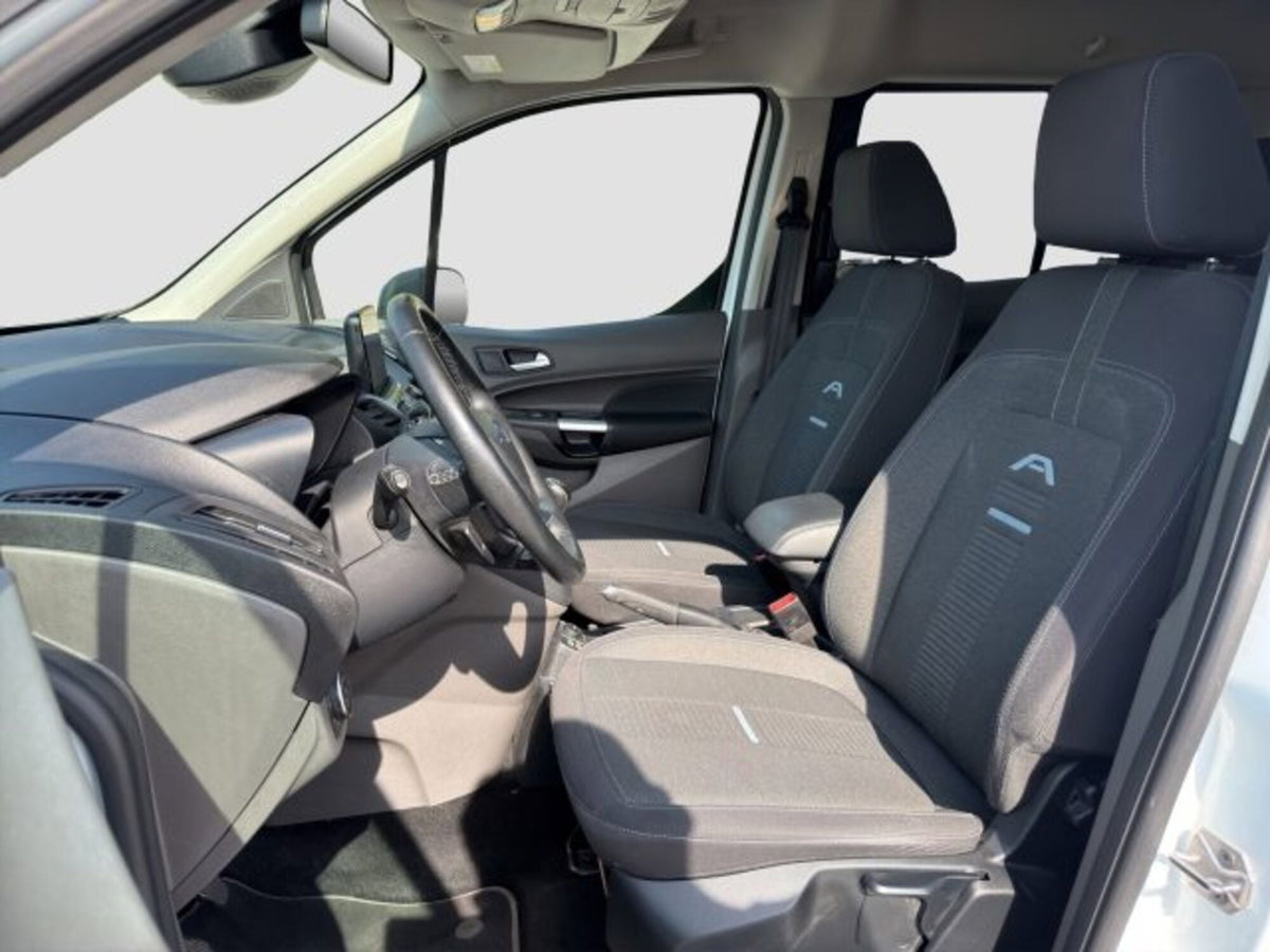 Ford Tourneo Connect Tourneo  1.5 EcoBlue 120 CV Titanium (10)