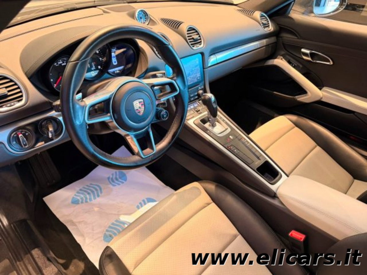 Porsche 718 Cayman  Cayman 2.0 300cv (8)