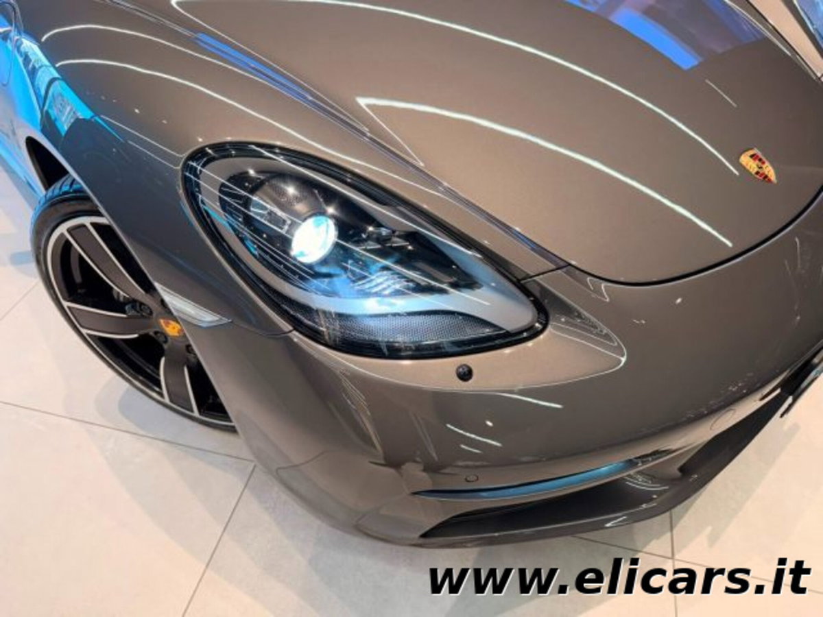 Porsche 718 Cayman  Cayman 2.0 300cv (9)