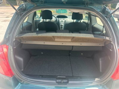 Toyota Yaris 1.0 3 porte Sol (7)