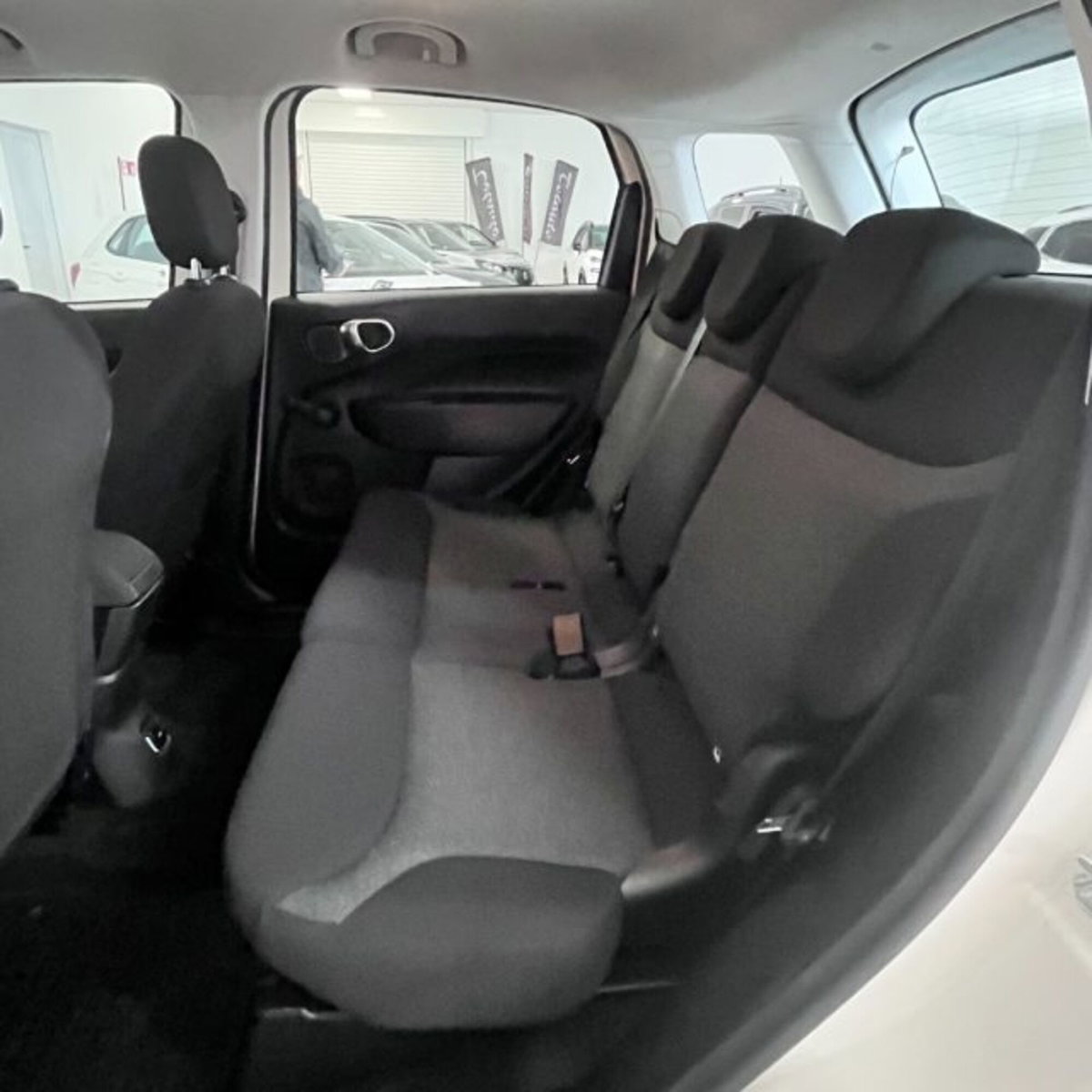 Fiat 500L Living 1.6 Multijet 120 CV Business (15)