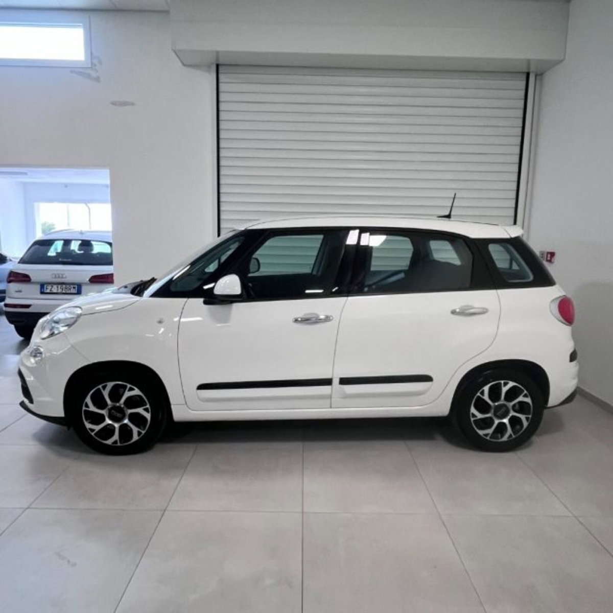 Fiat 500L Living 1.6 Multijet 120 CV Business (4)