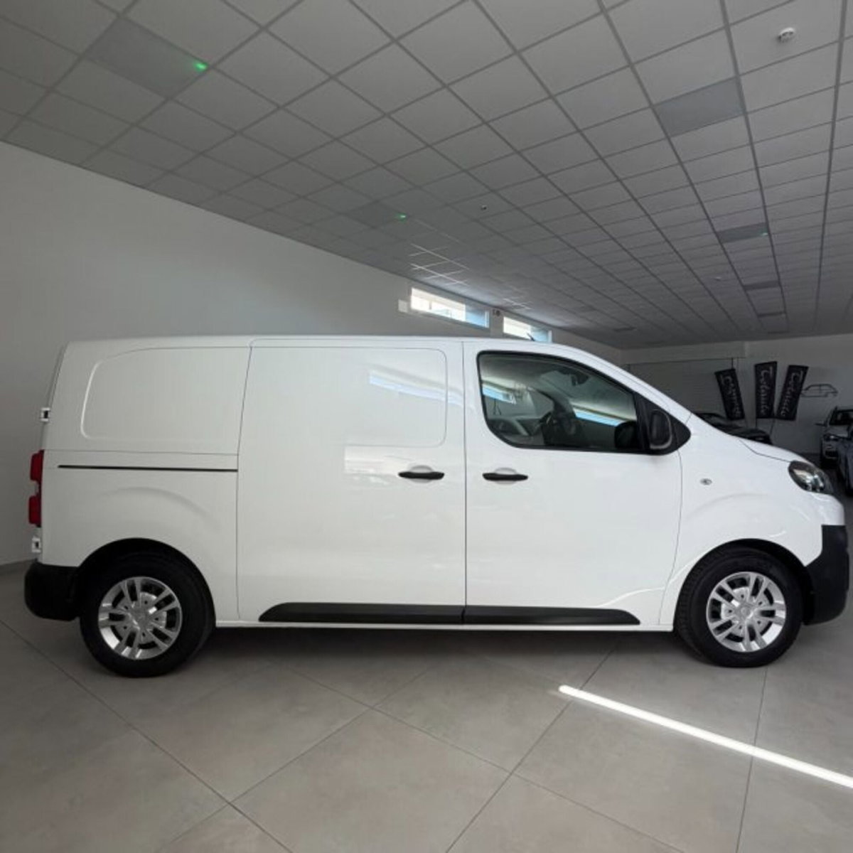 Citroen Jumpy Furgone 1.5 BlueHDi 100 S&S PL-TN Furgone M Club (7)