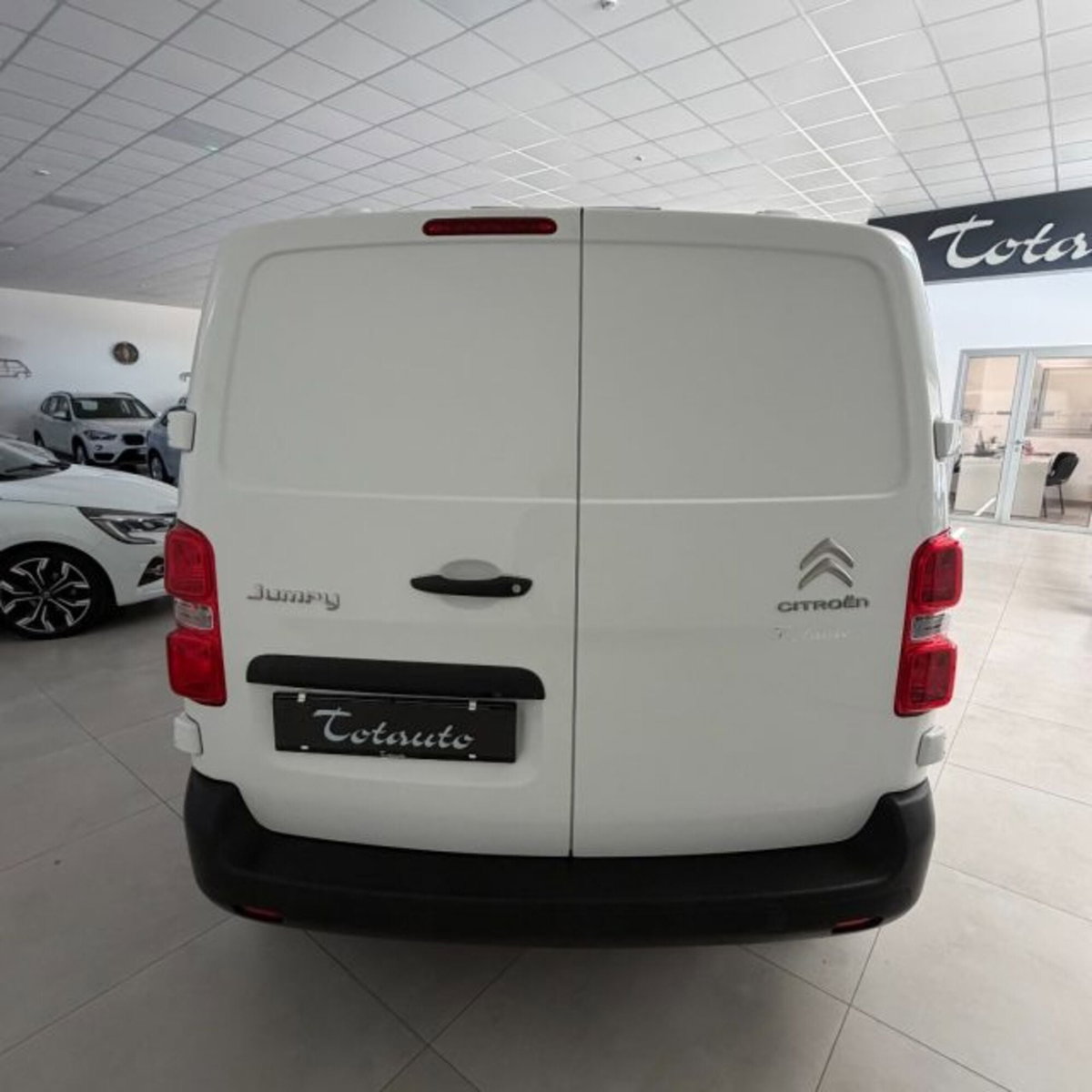 Citroen Jumpy Furgone 1.5 BlueHDi 100 S&S PL-TN Furgone M Club (9)