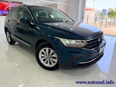 Volkswagen Tiguan 2.0 TDI 150 CV SCR DSG 4MOTION Life (9)