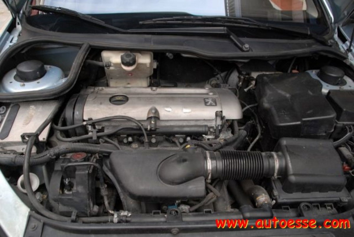 Peugeot 206 Cabrio 16V CC (15)