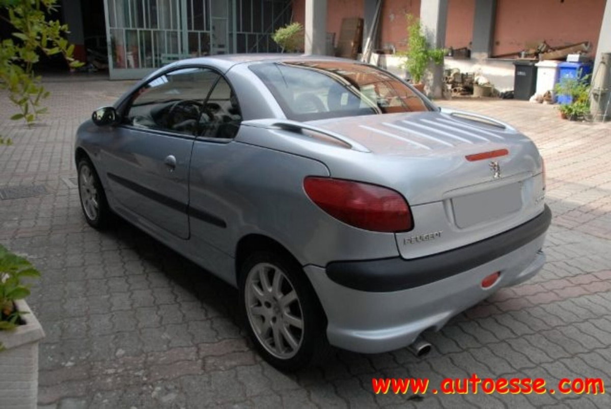 Peugeot 206 Cabrio 16V CC (8)