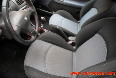 Peugeot 206 Cabrio 16V CC (9)