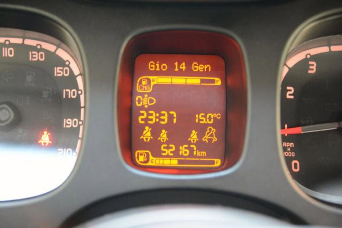 Fiat Panda 0.9 TwinAir Turbo Natural Power Lounge (11)