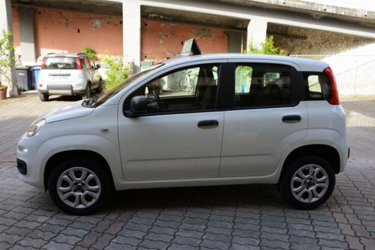 Fiat Panda 0.9 TwinAir Turbo Natural Power Lounge (6)