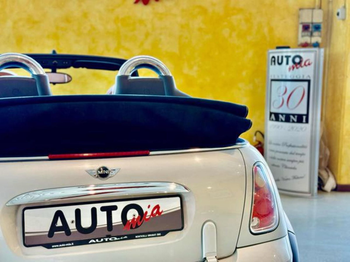 MINI Mini Cabrio 1.6 16V One Sidewalk Cabrio (14)