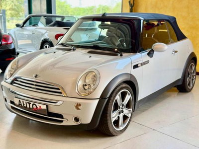 MINI Mini Cabrio 1.6 16V One Sidewalk Cabrio (2)