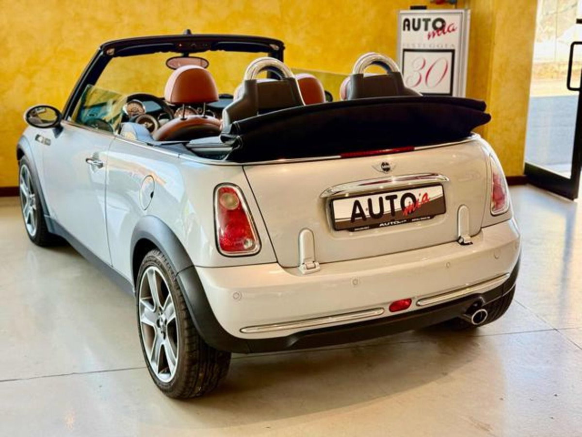 MINI Mini Cabrio 1.6 16V One Sidewalk Cabrio (5)
