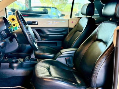 Volkswagen New Beetle Cabrio 1.6 Cabrio (10)