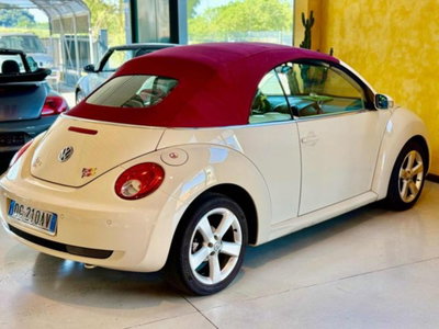 Volkswagen New Beetle Cabrio 1.6 Cabrio (14)