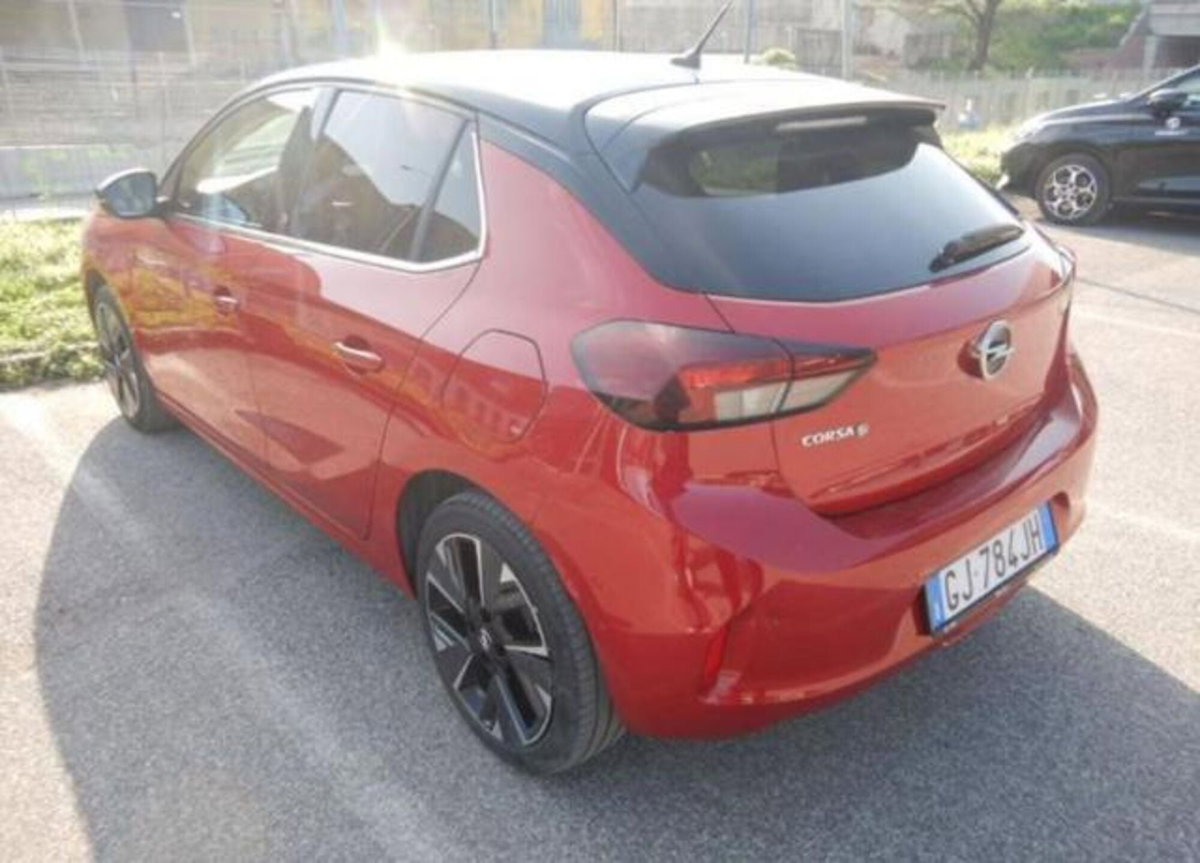 Opel Corsa-e 5 porte Elegance (5)