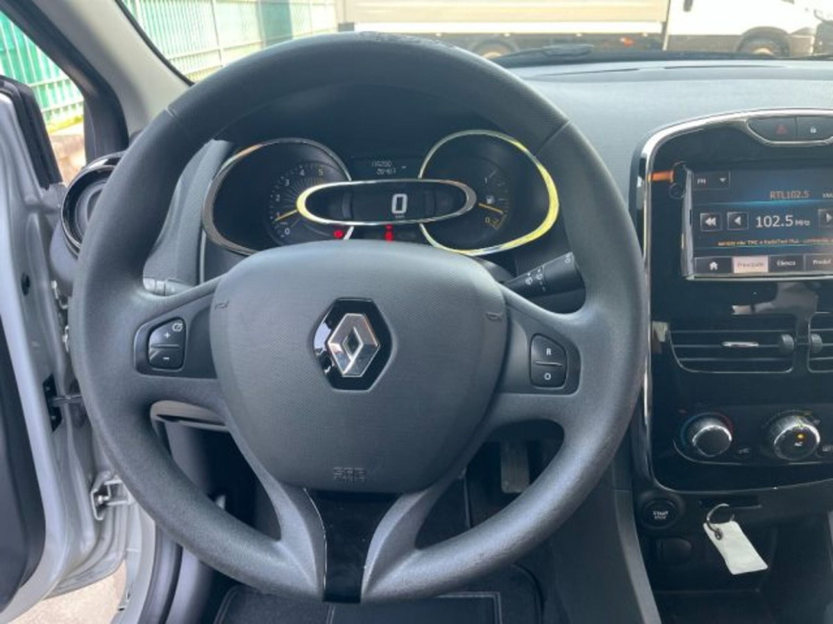 Renault Clio 1.5 dCi 8V 75CV Start&Stop 5 porte Live (11)