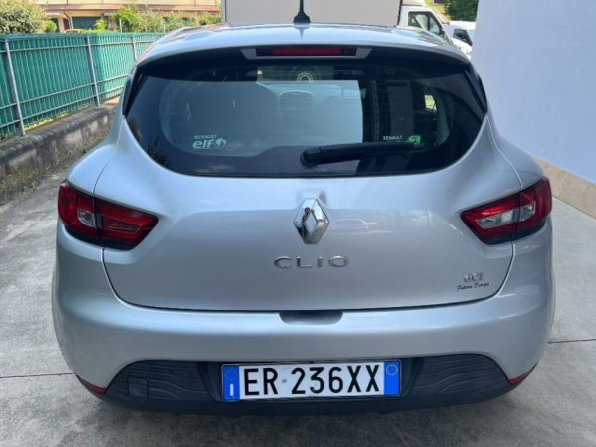 Renault Clio 1.5 dCi 8V 75CV Start&Stop 5 porte Live (5)